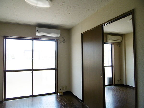その他部屋・スペース　6帖洋室とLDK