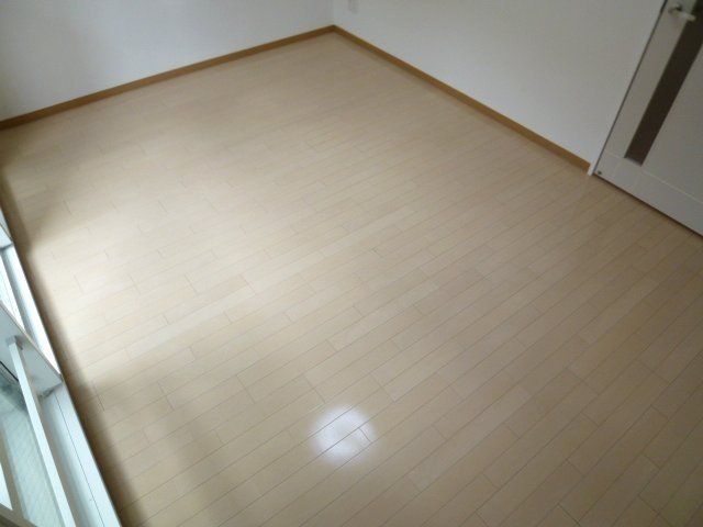その他部屋・スペース　綺麗な7.4帖のフローリング洋室です。