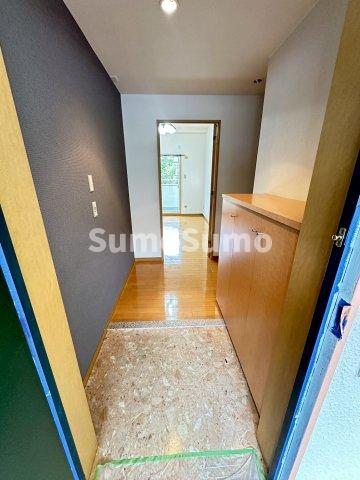 玄関　シンプルで使いやすい玄関です