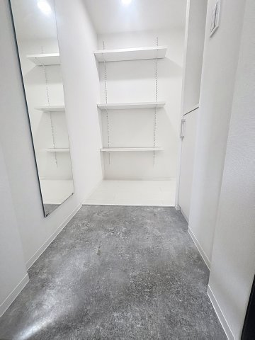 玄関　落ち着いた玄関です