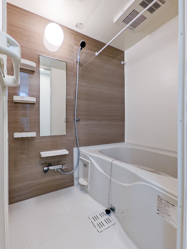 バス・シャワールーム　図面と現状に相違がある場合には現状を優先