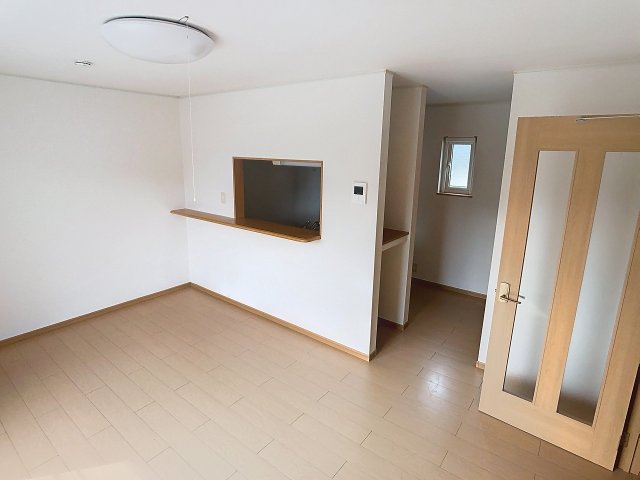 居室・リビング　2025年10月撮影※現況を優先します。