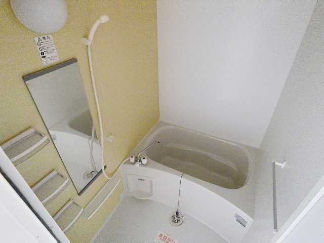 バス・シャワールーム　2025年10月撮影※現況を優先します。