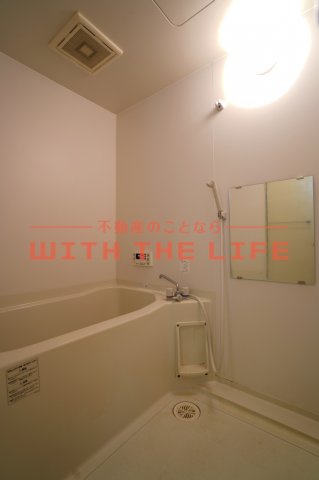 バス・シャワールーム　お風呂です
