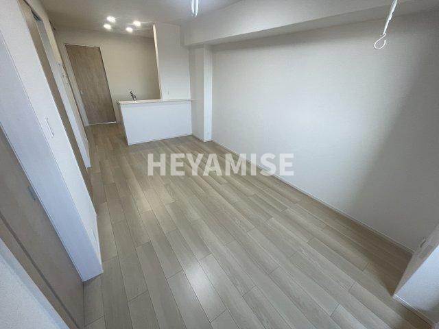 居室・リビング　※室内画像は別号室のもの