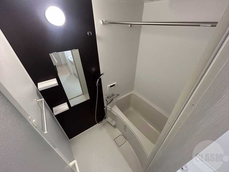 バス・シャワールーム　浴室乾燥機能付きバスルーム