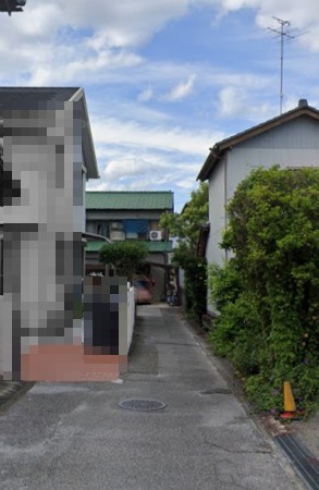 その他　入り口少し狭いです