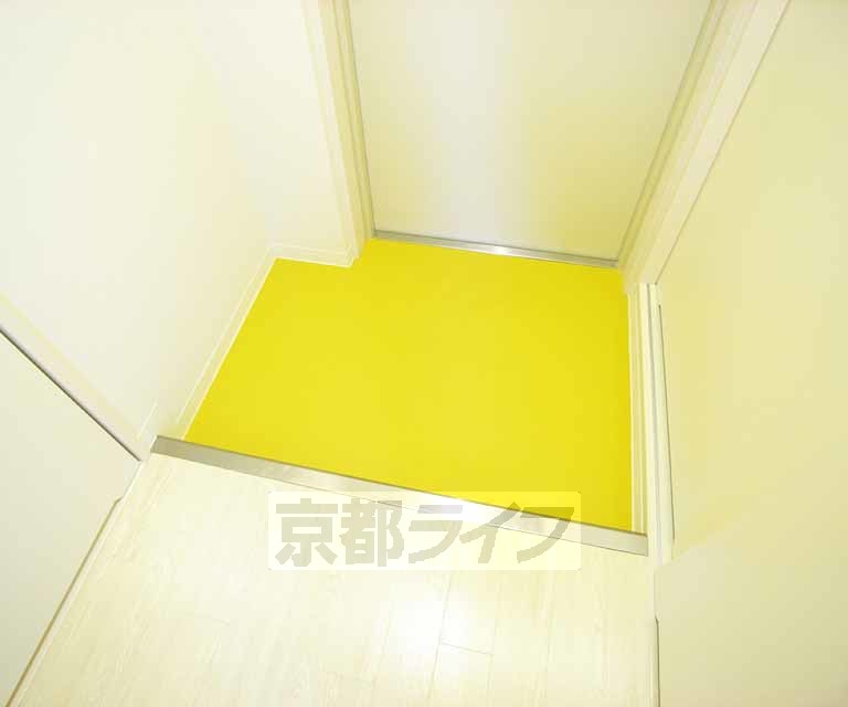 玄関　玄関です。