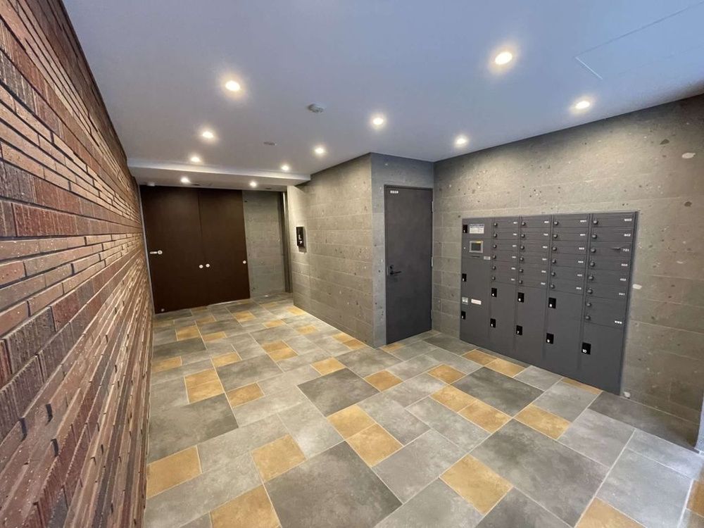 ロビー　落ち着いたロビーです