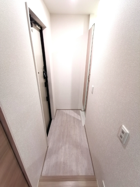 玄関　同タイプ２階参考写真