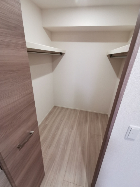 収納　同タイプ２階参考写真