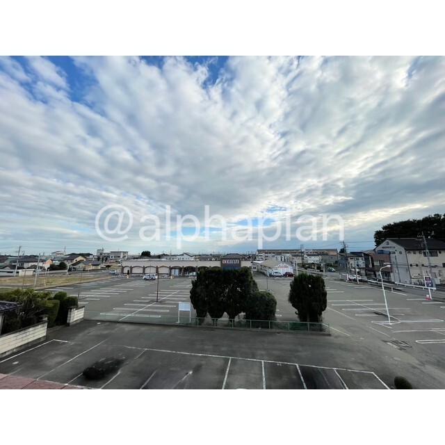 眺望　近隣に便利なドラックストアあります