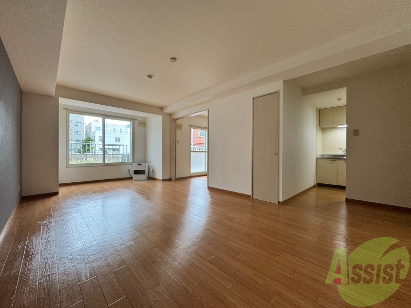 居室・リビング　広くてキレイなＬＤＫが広がっていて、充実した生活が送れそう。