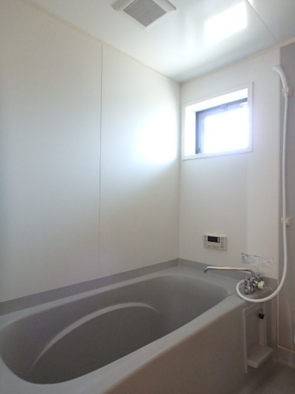 バス・シャワールーム　図面と現状に相違がある場合には現状を優先