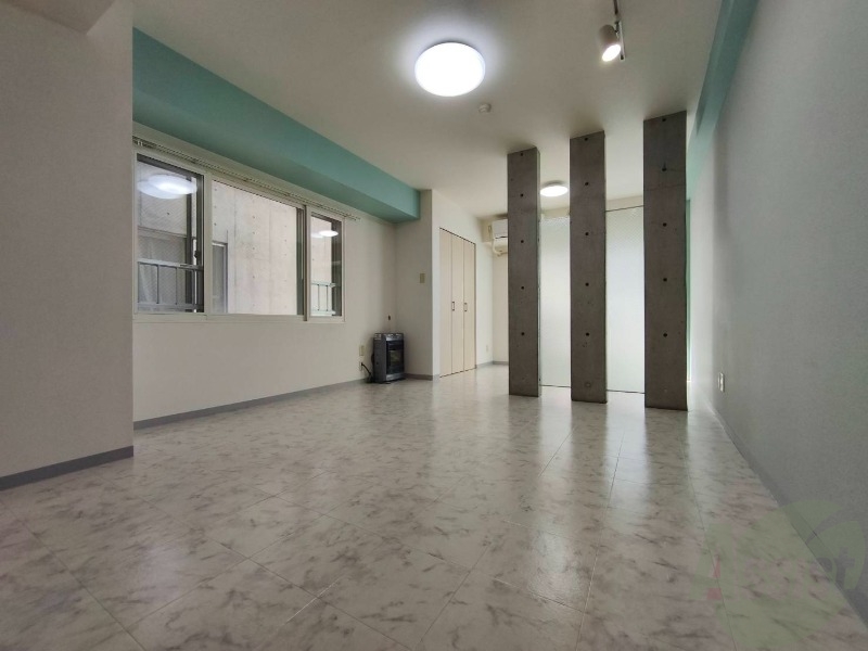 居室・リビング　広くてキレイなお部屋が広がっていて、充実した生活が送れそう。