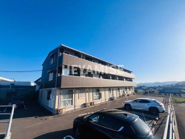 ラフィットの建物外観