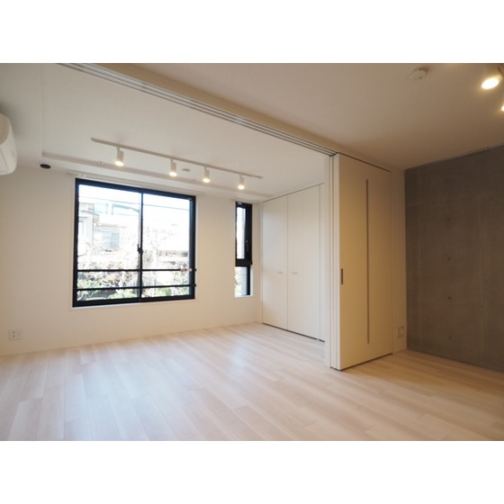 その他部屋・スペース　５．６帖の居室