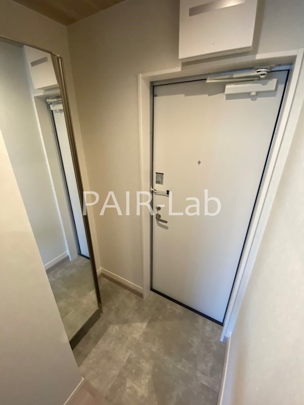 玄関　同シリーズのイメージ写真です。(現況優先)