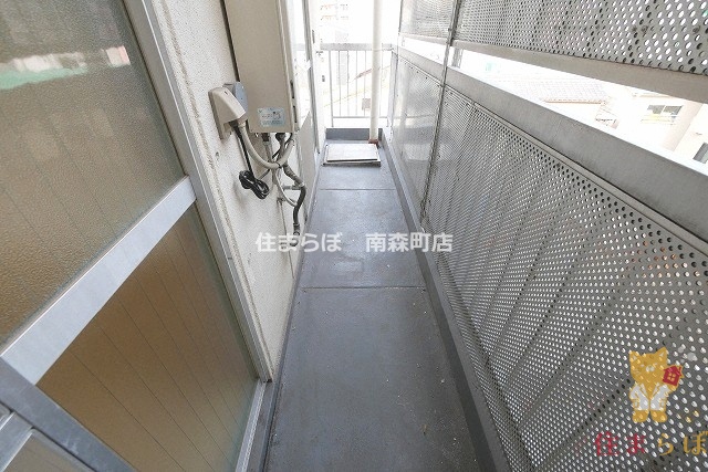 バルコニー　「毎日をちょっと丁寧にする一歩を、一緒に。」