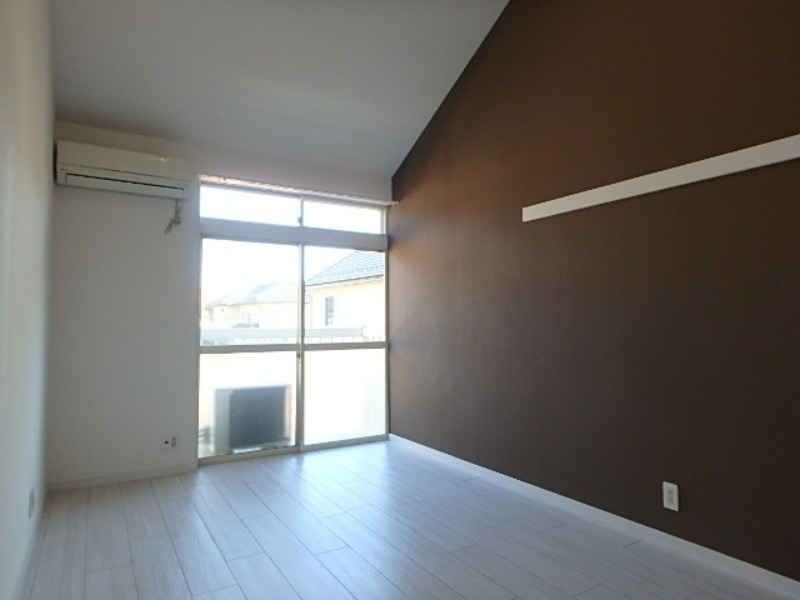 居室・リビング　図面と現状に相違がある場合には現状を優先