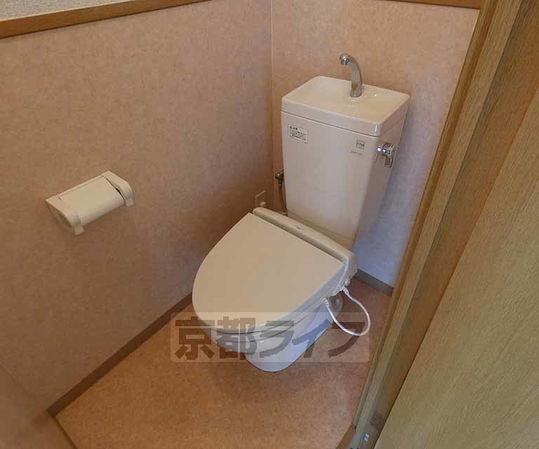 トイレ　トイレです。