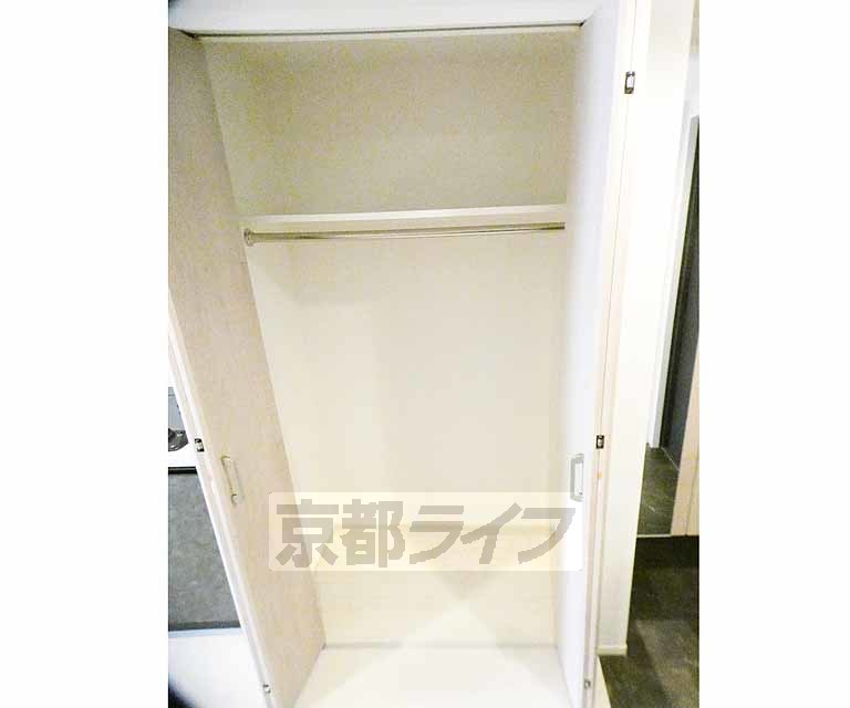 収納　ロングコート