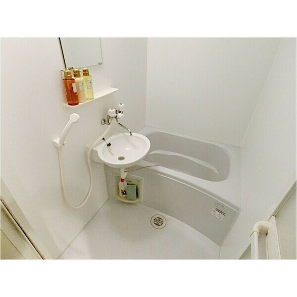 バス・シャワールーム　バス