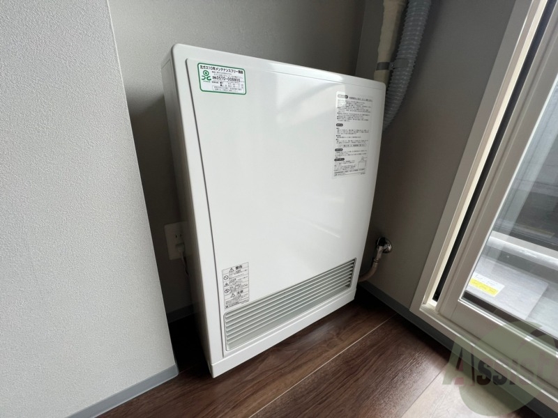 その他設備　暖房です。寒い冬もこれで乗り切りましょう！