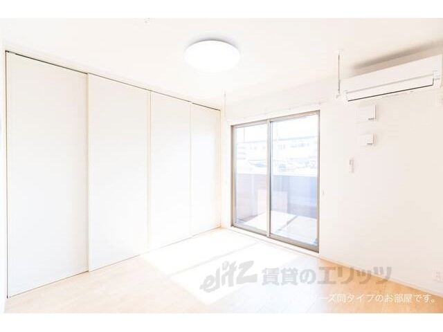 居室・リビング　同タイプ