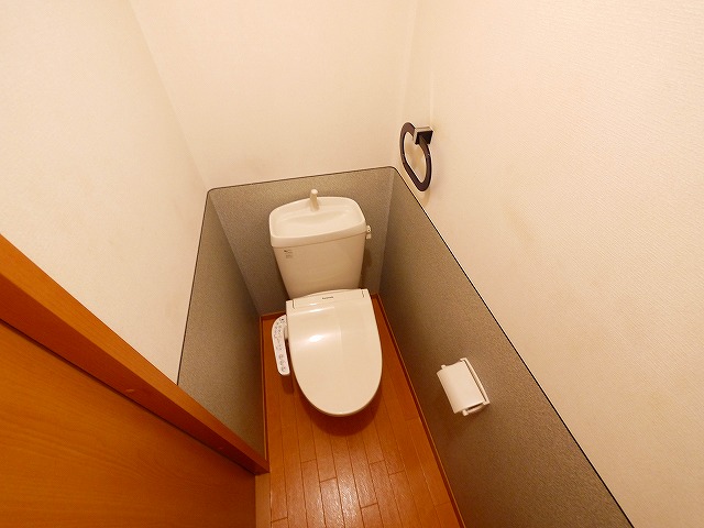 トイレ　ゆったりとした空間のトイレです