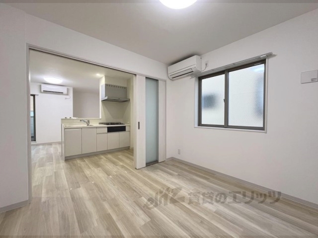 居室・リビング　洋室