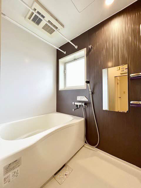 バス・シャワールーム　バスルーム