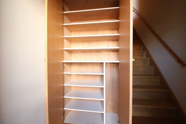 収納　※別号室の参考写真です