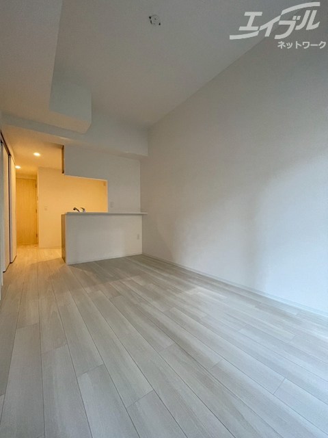 居室・リビング　１１畳のダイニングキッチンです。