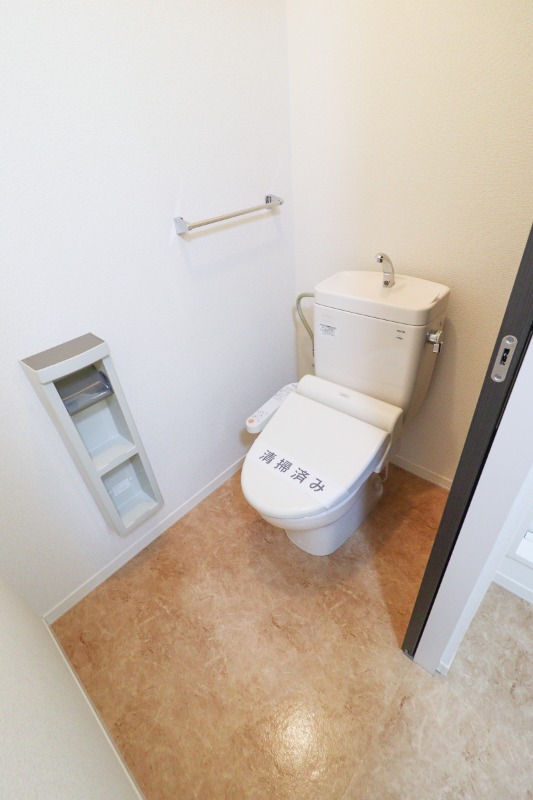 トイレ　図面と現状に相違がある場合には現状を優先