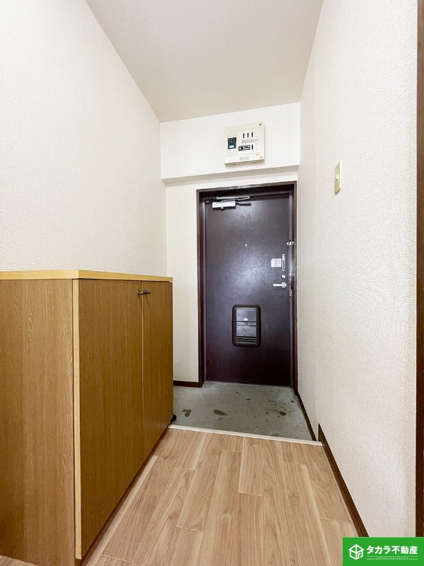 玄関　写真は４０６号