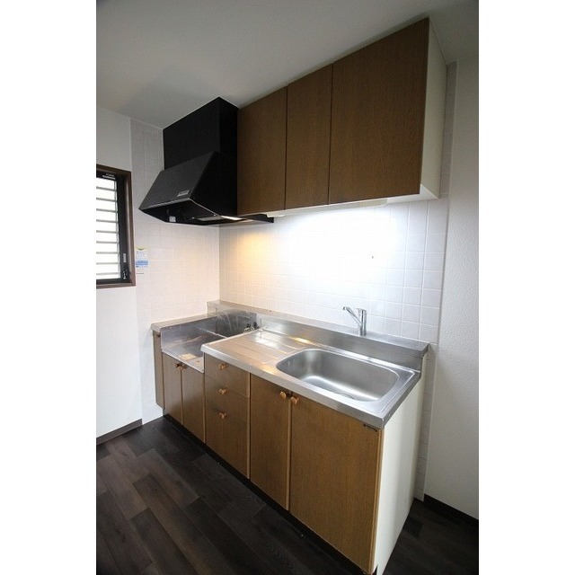 キッチン　収納豊富なキッチン