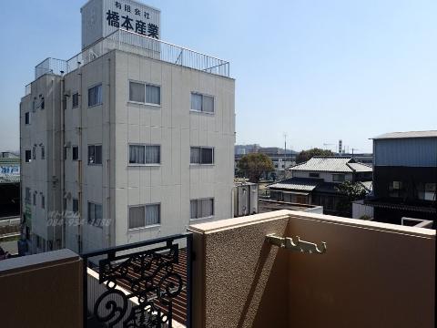 バルコニー　ベランダ