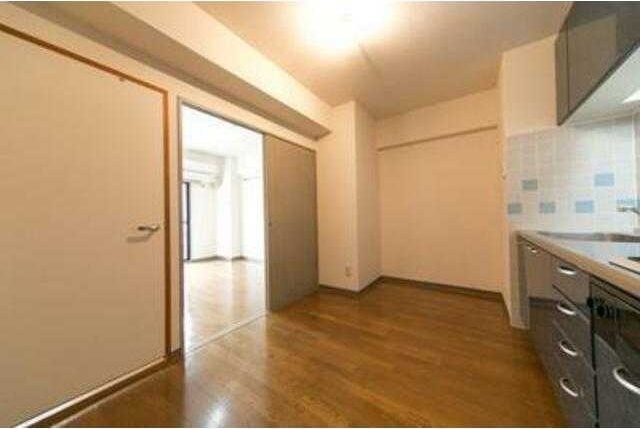 居室・リビング　別号室の参考写真です。