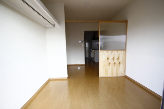 居室・リビング　※別部屋の写真です