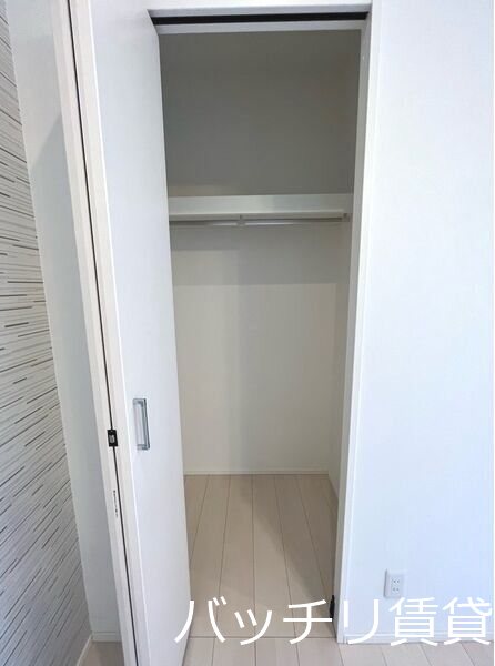 収納　別号室タイプの為、現状を優先致します。