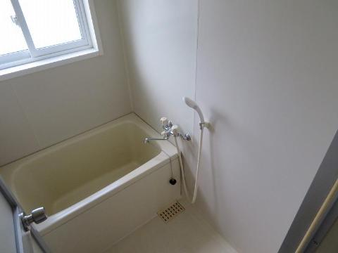 バス・シャワールーム　バス（イメージ）