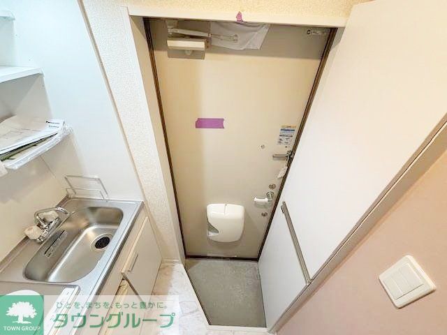 玄関　バルコニー