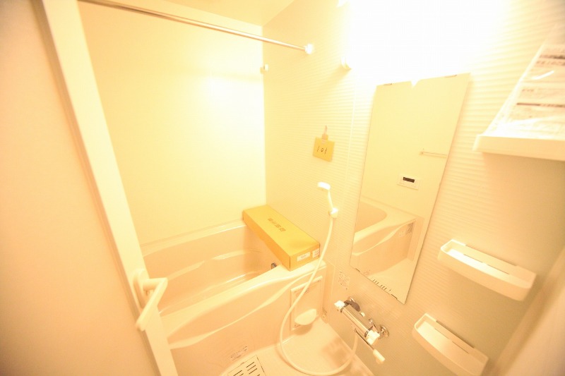 新井2丁目マンションの風呂写真