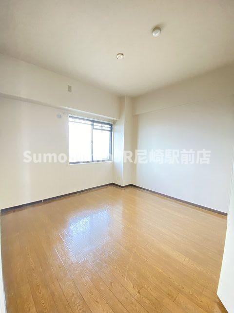 その他部屋・スペース　使い勝手のいい寝室です