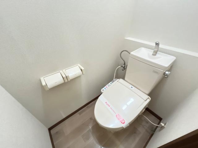 トイレ　トイレ