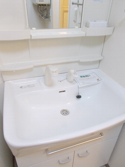 洗面設備　シャンプードレッサー完備♪