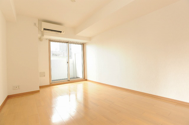 居室・リビング　写真は同マンションの別のお部屋のものです