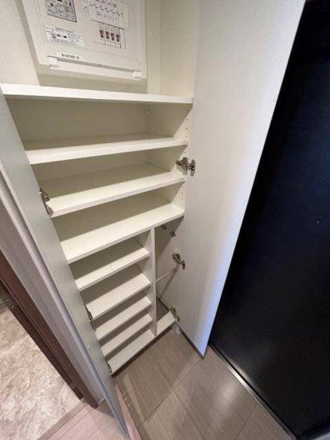 玄関　シューズクローゼット