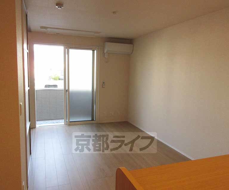 居室・リビング　新築で快適に過ごせるお部屋です！